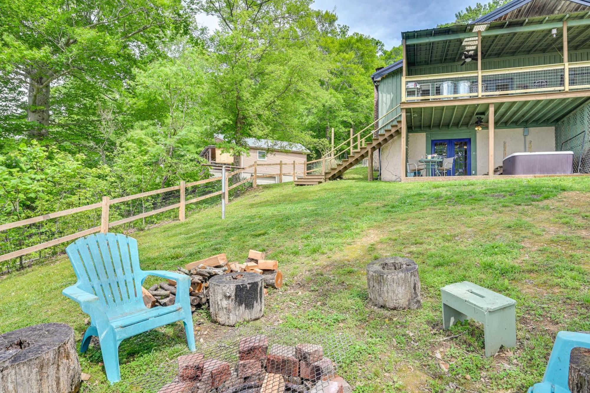 Fox Berry Hill - Lakefront With Dock, Launch & Hot Tub Waverly Buitenkant foto